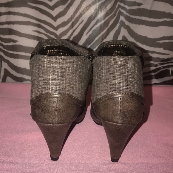 Cute Bootie - Picture 2 of 6
